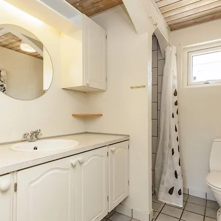 10 Person Holiday In Bl Vand Semesterbostad *